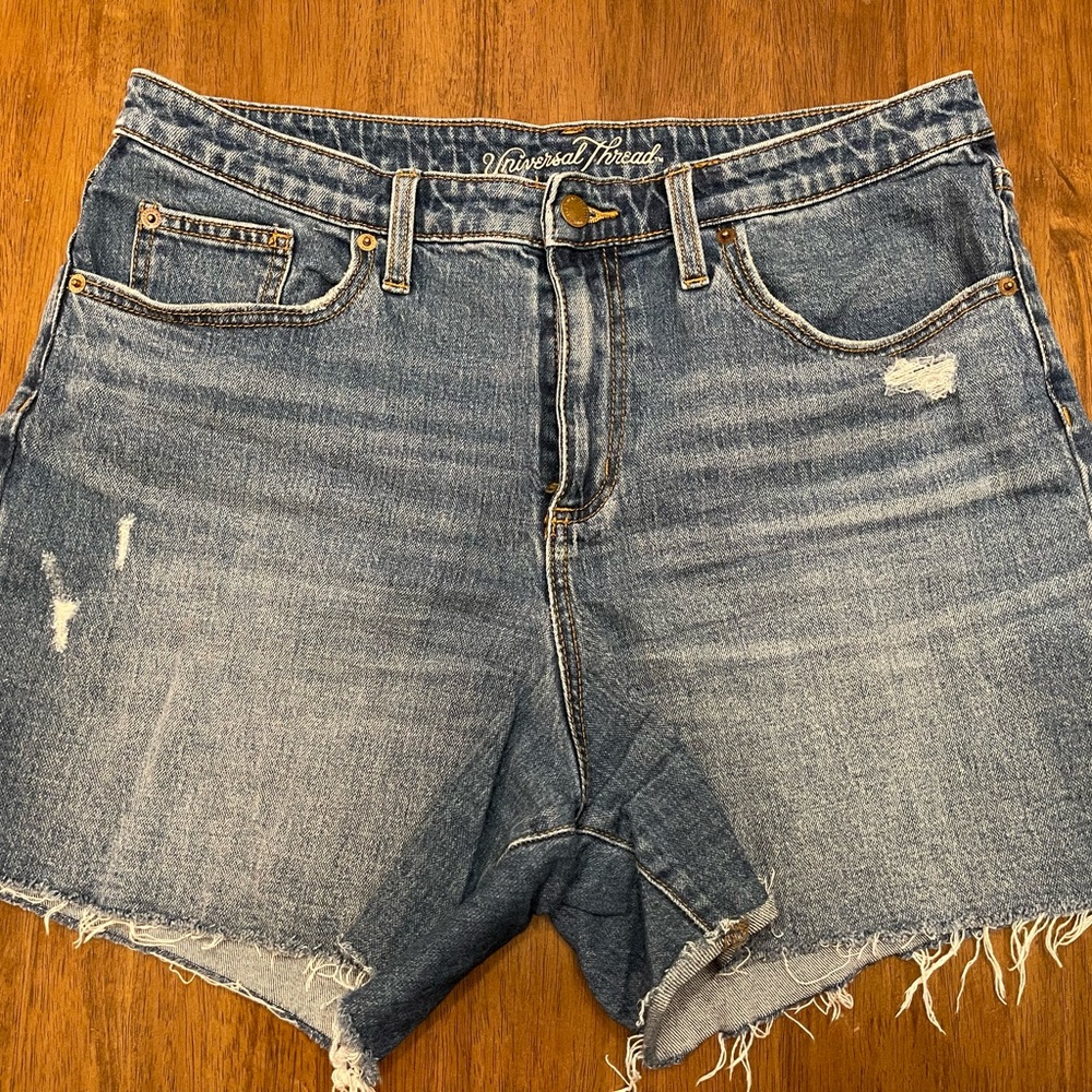 Universal Thread Mom 12/31 Cutoffs Blue Jean Shorts Slightly Distressed